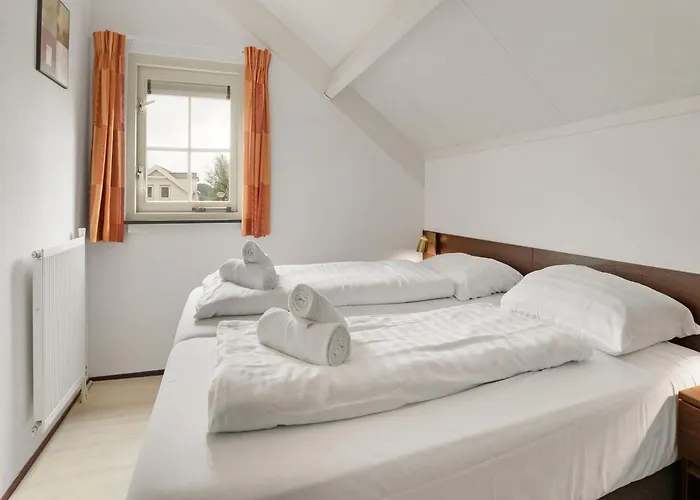 By Water With Sauna In South Holland Сasa de vacaciones *